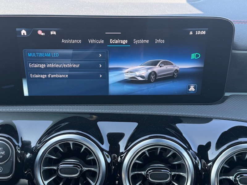 Image Mercedes-Benz CLA COUPÉ 200 d AMG Line 2.0 150 8G-DCT Toit ouvrant Distronic Carplay Angle mort Pack hiver Cam 360 Handsfree