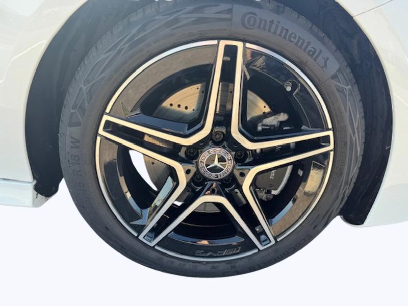 Image Mercedes-Benz CLA COUPÉ 200 d AMG Line 2.0 150 8G-DCT Toit ouvrant Distronic Carplay Angle mort Pack hiver Cam 360 Handsfree