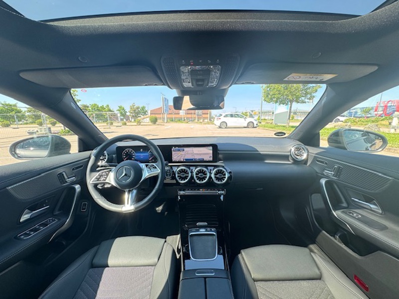 Image Mercedes-Benz CLA COUPÉ 180 Progressive Line Advanced Plus 1.3 136 7G-DCT Toit ouvrant Sieges AV elect Handsfree Keyless go 