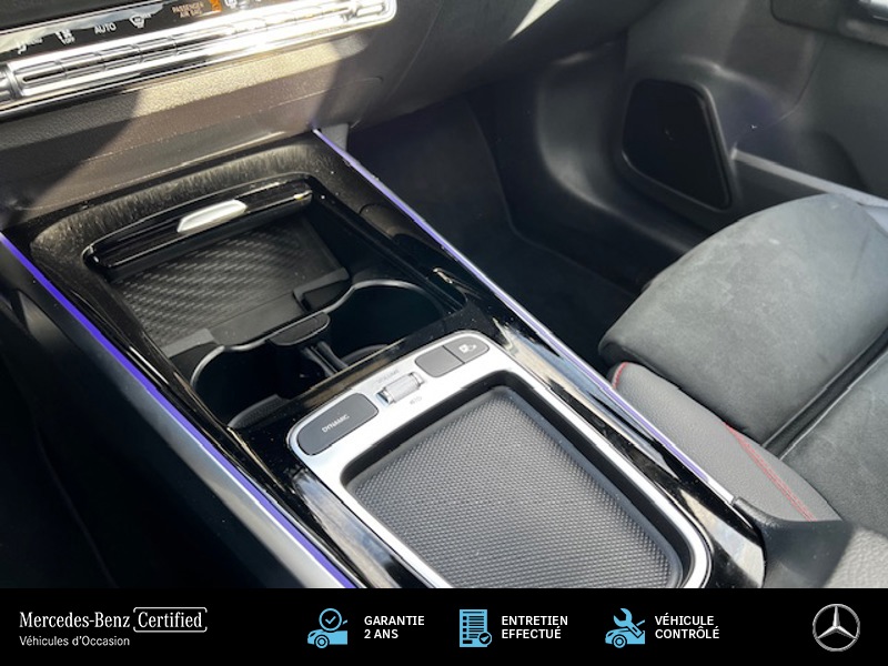 Image Mercedes-Benz GLB 200 d AMG Line 2.0 150 8G-DCT 7 places Siéges av elect Toit ouvrant Amortissement adaptatif Attelage