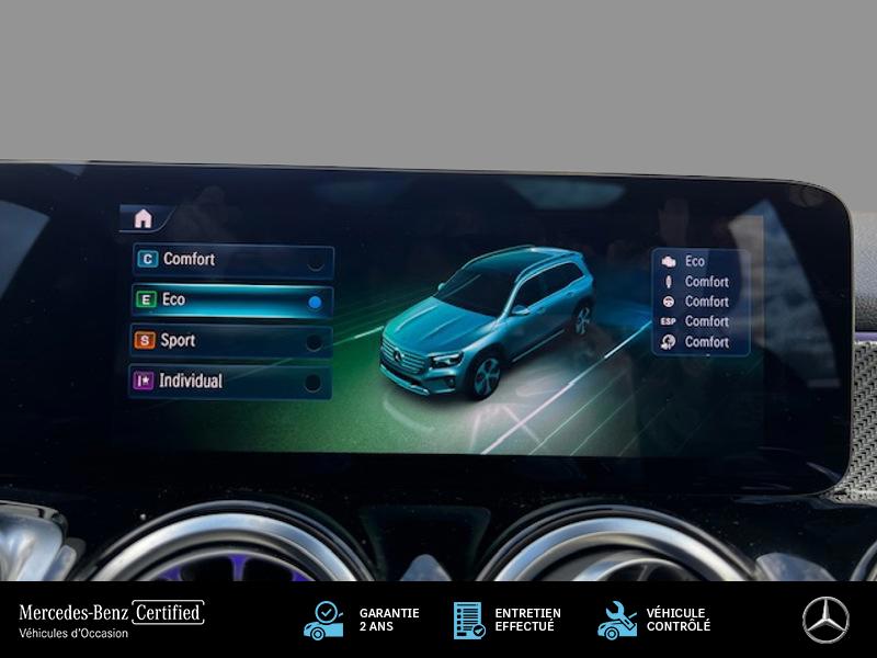 Image Mercedes-Benz GLB 200 d AMG Line 2.0 150 8G-DCT 7 places Siéges av elect Toit ouvrant Amortissement adaptatif Attelage