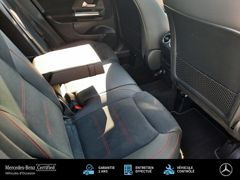 Image Mercedes-Benz GLA 200 d AMG Line 2.0 150 8G-DCT Toit ouvrant Camera Sièges av chauffants Eclairage amb Hayon auto regl