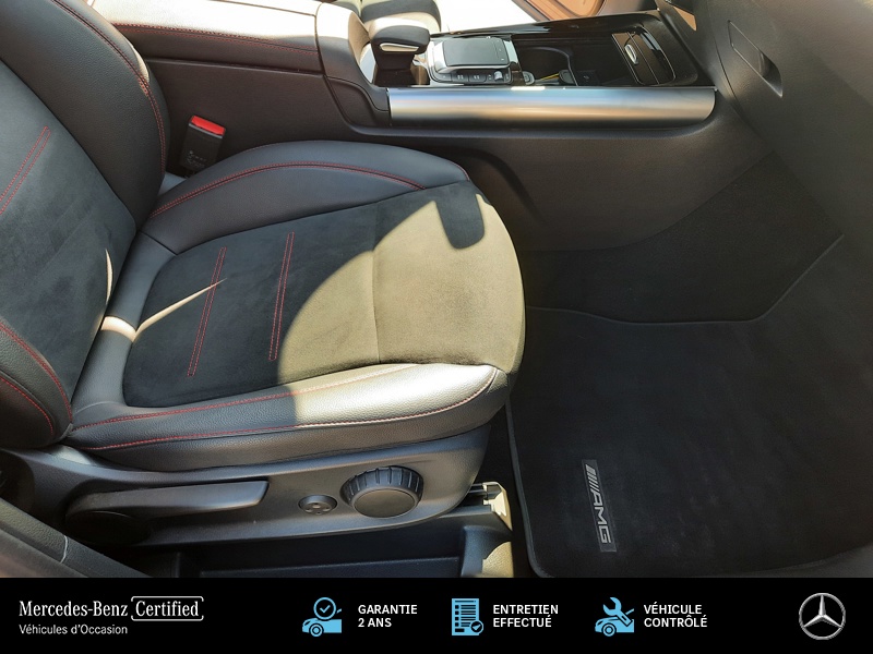 Image Mercedes-Benz GLA 200 d AMG Line 2.0 150 8G-DCT Toit ouvrant Camera Sièges av chauffants Eclairage amb Hayon auto regl