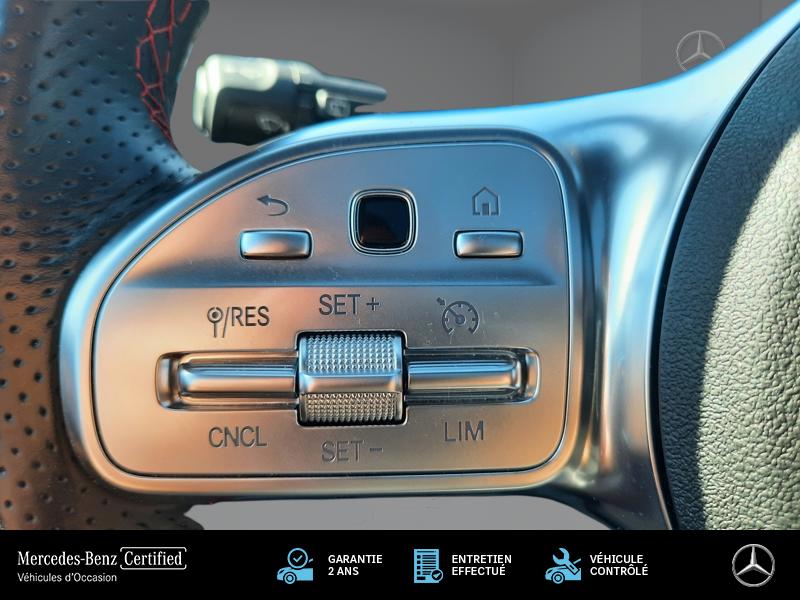 Image Mercedes-Benz GLA 200 d AMG Line 2.0 150 8G-DCT Toit ouvrant Camera Sièges av chauffants Eclairage amb Hayon auto regl