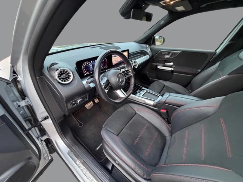 Image Mercedes-Benz GLB 200 d AMG Line 2.0 150 8G-DCT Toit ouvrant Pack hiver Pack sport black MULTIBEAM Hayon auto Handsfre