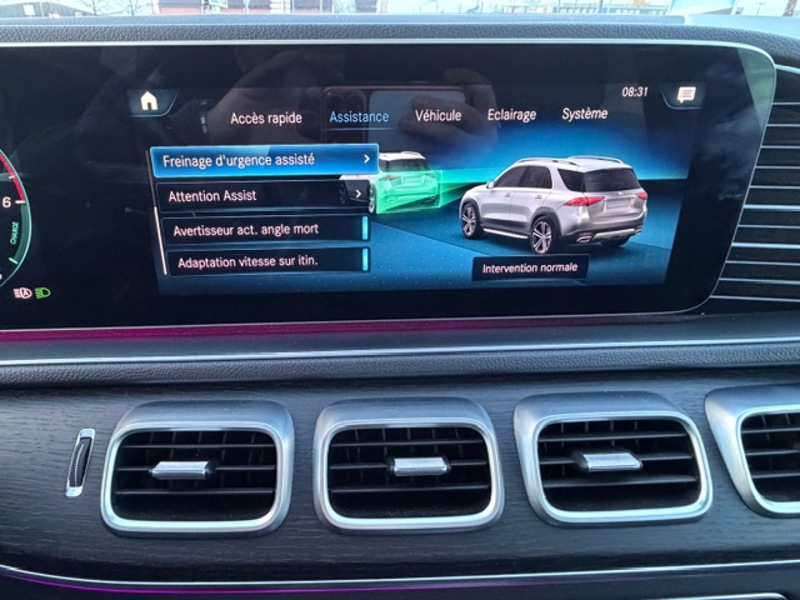 Image Mercedes-Benz GLE SUV 350 de 4MATIC AMG Line 2.0 194 + 136 4x4 9G-Tronic Toit ouvrant Attelage Distronic Sono premium Hand