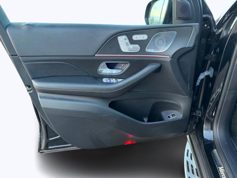 Image Mercedes-Benz GLE SUV 350 de 4MATIC AMG Line 2.0 194 + 136 4x4 9G-Tronic Toit ouvrant Attelage Distronic Sono premium Hand