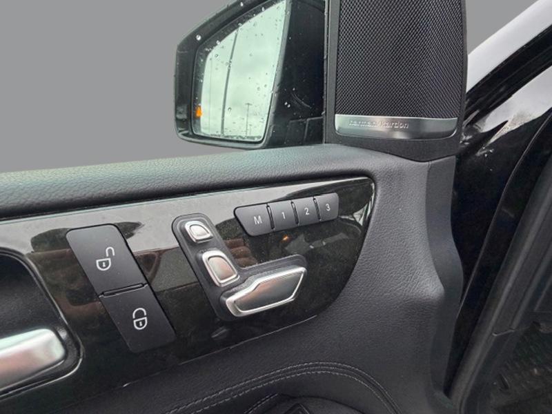 Image Mercedes-Benz GLE SUV 350 d 4MATIC Fascination  3.0 258 4X4 9G-Tronic Toit ouvrant Carplay Angle mort Feux auto Sieges av 