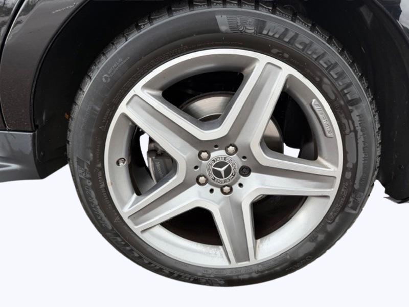 Image Mercedes-Benz GLE SUV 350 d 4MATIC Fascination  3.0 258 4X4 9G-Tronic Toit ouvrant Carplay Angle mort Feux auto Sieges av 