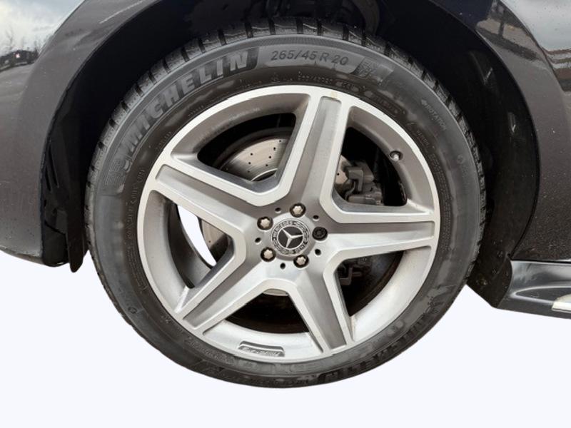 Image Mercedes-Benz GLE SUV 350 d 4MATIC Fascination  3.0 258 4X4 9G-Tronic Toit ouvrant Carplay Angle mort Feux auto Sieges av 