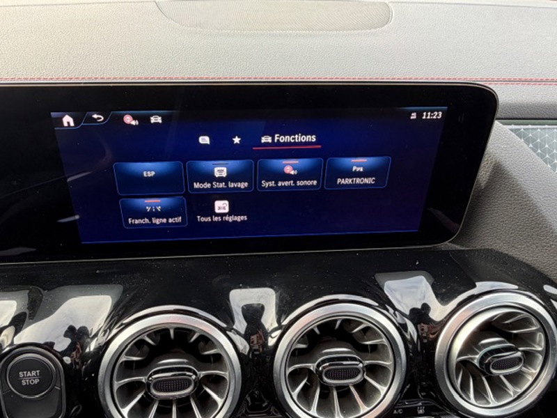 Image Mercedes-Benz EQA 250+ AMG Line 190 4x2  Carplay Toit ouvrant Angle mort Faible km Sièges av chauff Handsfree Eclairag