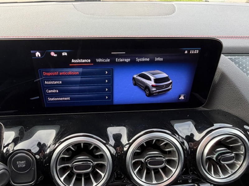 Image Mercedes-Benz EQA 250+ AMG Line 190 4x2  Carplay Toit ouvrant Angle mort Faible km Sièges av chauff Handsfree Eclairag