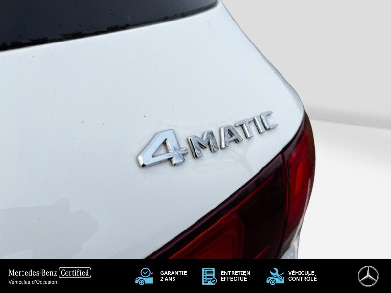 Image Mercedes-Benz GLA 220 d 4MATIC AMG Line 2.0 190 8G-DCT 4x4 Toit ouvrant Carplay cam recul Sieges av elect et chauff Pa