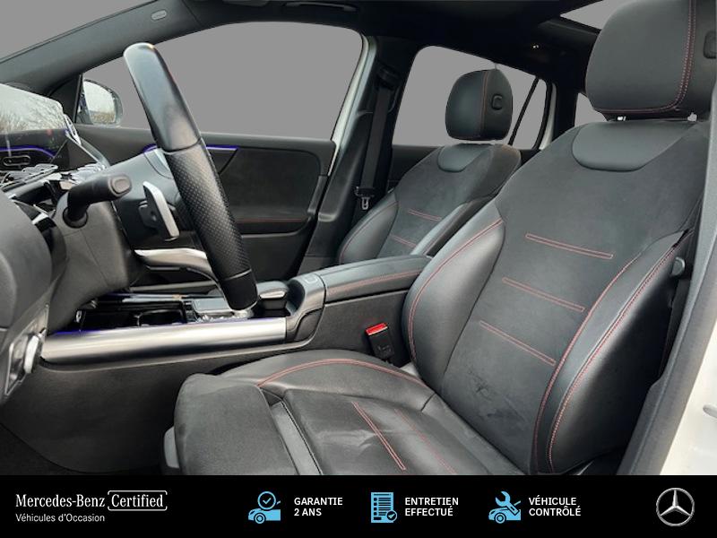 Image Mercedes-Benz GLA 220 d 4MATIC AMG Line 2.0 190 8G-DCT 4x4 Toit ouvrant Carplay cam recul Sieges av elect et chauff Pa