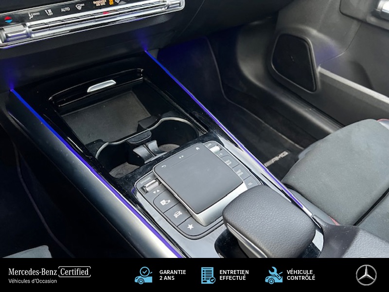 Image Mercedes-Benz GLA 220 d 4MATIC AMG Line 2.0 190 8G-DCT 4x4 Toit ouvrant Carplay cam recul Sieges av elect et chauff Pa