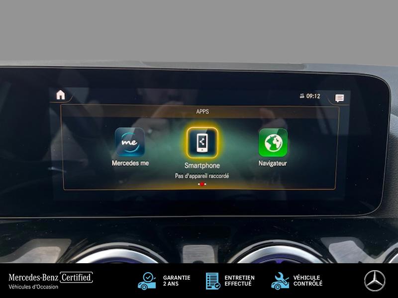 Image Mercedes-Benz GLA 220 d 4MATIC AMG Line 2.0 190 8G-DCT 4x4 Toit ouvrant Carplay cam recul Sieges av elect et chauff Pa