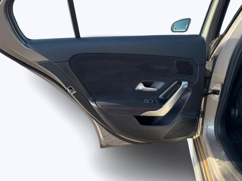 Image Mercedes-Benz CLASSE A A 220 d Berline AMG Line 2.0 190 8G-DCT  Sieges av chauffants Eclairage ambiance Réalité augmentée K