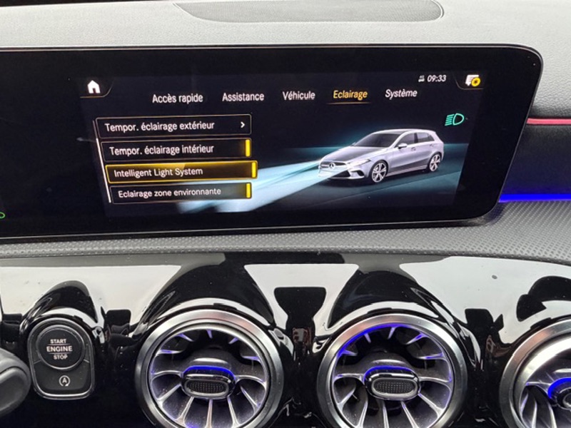 Image Mercedes-Benz CLASSE A 200 AMG Line 1.3 163 7G-DCT Sieges av chauffants Camera recul Aide au parking active Keyless go Ecla