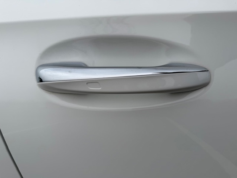 Image Mercedes-Benz CLASSE A 200 d Progressive Line 2.0 150 8G-DCT Camera de recul Aide au parking Siège av chauffants Eclairage 