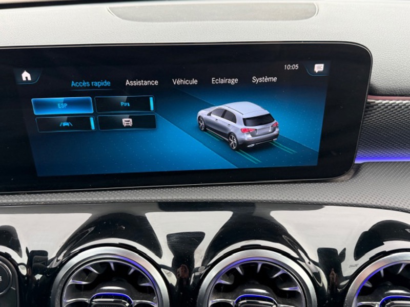 Image Mercedes-Benz CLASSE A 200 d Progressive Line 2.0 150 8G-DCT Camera de recul Aide au parking Siège av chauffants Eclairage 