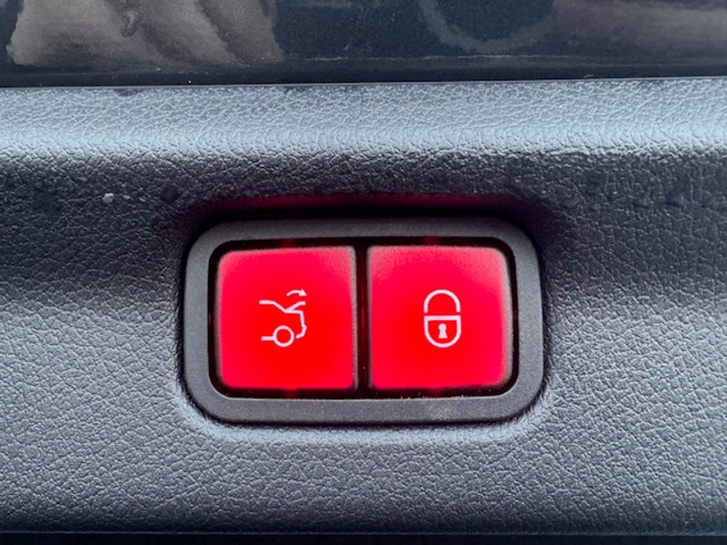 Image Mercedes-Benz EQE AMG LINE 350 292 ch Roues ar directrices, Pack premium plus, Affichage tête haute, Assistance condui