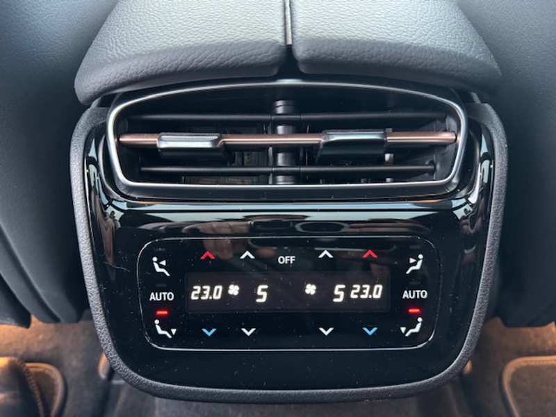 Image Mercedes-Benz EQE AMG LINE 350 292 ch Roues ar directrices, Pack premium plus, Affichage tête haute, Assistance condui