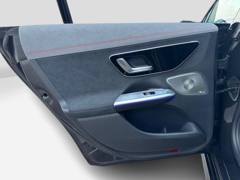 Image Mercedes-Benz EQE AMG LINE 350 292 ch Roues ar directrices, Pack premium plus, Affichage tête haute, Assistance condui