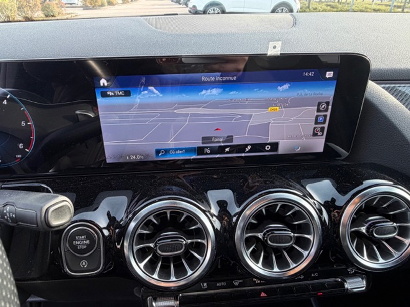 Image Mercedes-Benz CLASSE B 180 d AMG Line Edition 2.0 116 8G-DCT Cam recul Pack sport black PARKTRONIC Hayon auto Keyless go Si