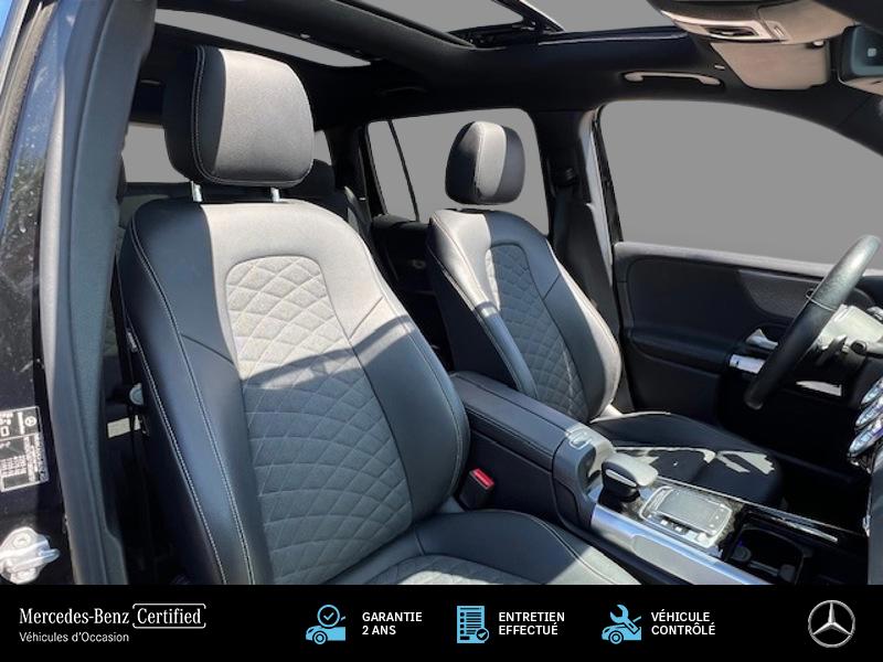 Image Mercedes-Benz GLB 200 Business Line Pack Progressive 1.3 163 7G-DCT Toit ouvrant Carplay Angle mort Camera LED 7 place
