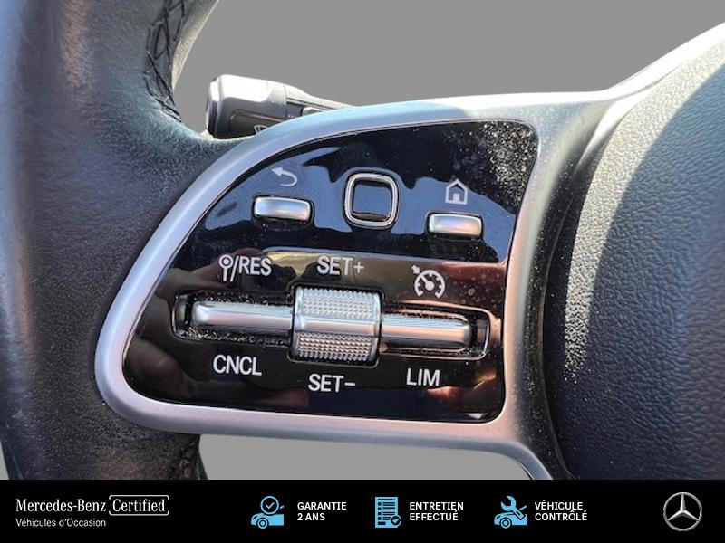 Image Mercedes-Benz GLB 200 Business Line Pack Progressive 1.3 163 7G-DCT Toit ouvrant Carplay Angle mort Camera LED 7 place