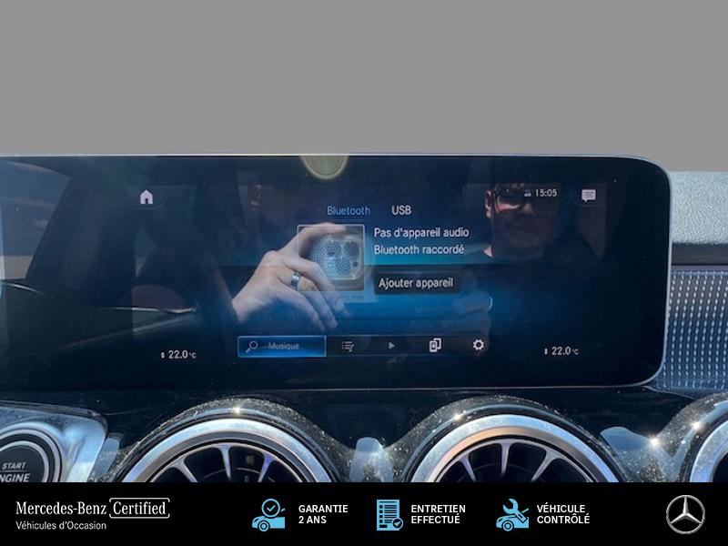 Image Mercedes-Benz GLB 200 Business Line Pack Progressive 1.3 163 7G-DCT Toit ouvrant Carplay Angle mort Camera LED 7 place