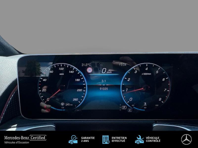 Image Mercedes-Benz GLB 200 Business Line Pack Progressive 1.3 163 7G-DCT Toit ouvrant Carplay Angle mort Camera LED 7 place