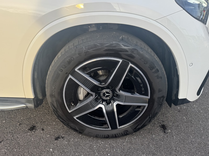 Image Mercedes-Benz GLC COUPÉ GLC 220 d 4MATIC Coupé AMG Line  