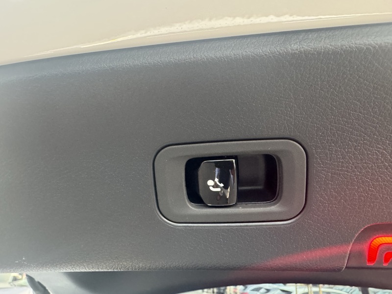 Image Mercedes-Benz GLC COUPÉ GLC 220 d 4MATIC Coupé AMG Line  