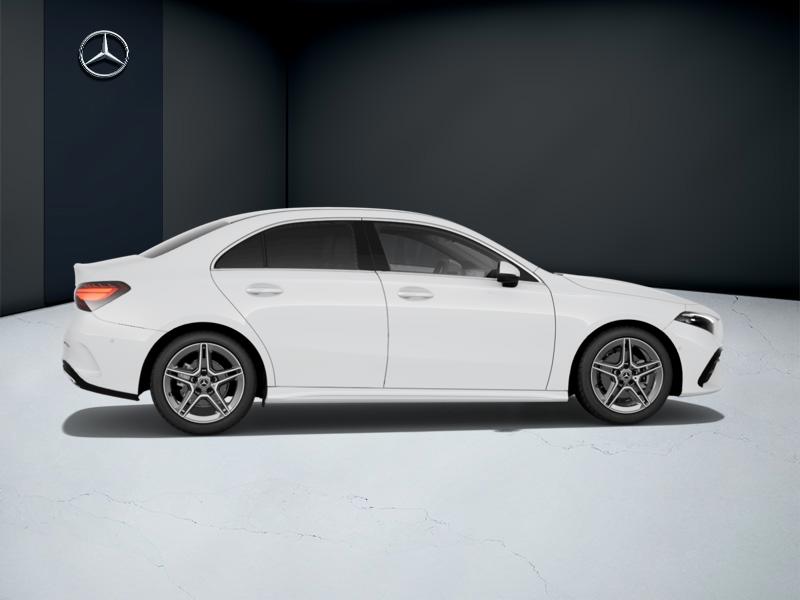 Image Mercedes-Benz CLASSE A A 180 d Berline AMG Line 